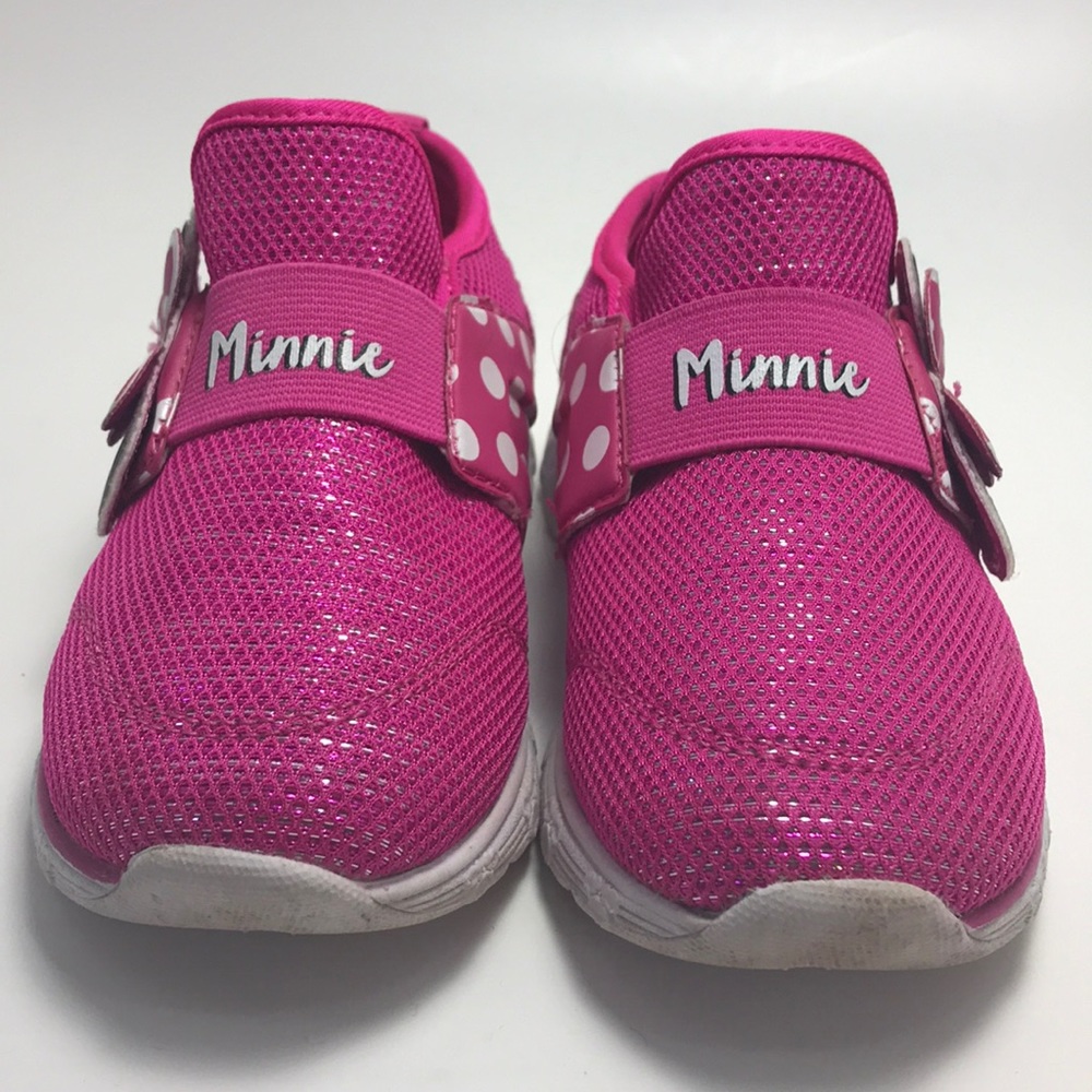 DISNEY Minnie Mouse slip on sneakers!